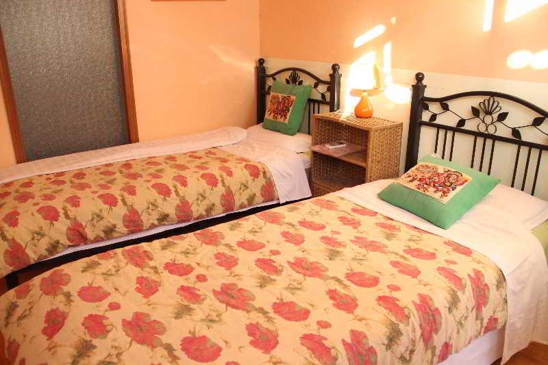 Templeside Lian Lian Hutong 2*